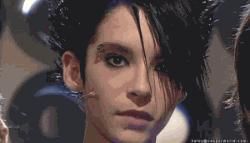 CUM VATI IMAGINA O NOAPTE DE DRAGOSTE CU BILL?? - LoVe Is In ThE AiR - ♥ Bill Kaulitz ♥