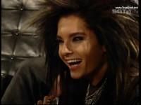 Poze with our darling,Bill!!! - a sh ne plak pozele mada....is zooper - ♥ Bill Kaulitz ♥