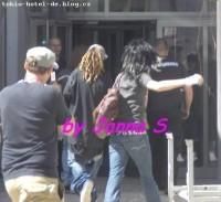 Poze with our darling,Bill!!! - da gta da niji nujtiu ed ce vb noi aicia - ♥ Bill Kaulitz ♥